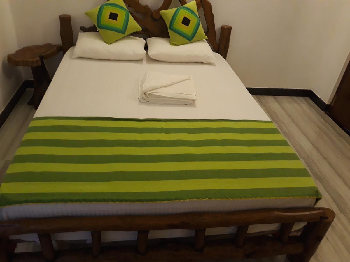 Hewage Resort Anuradhapura Kültér fotó